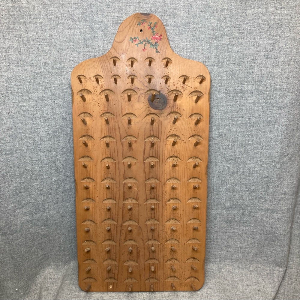 Vintage Sewing Spool $ Bobbin Thread Holder 72 Pegs Wall Mount 24” x11” Handmade